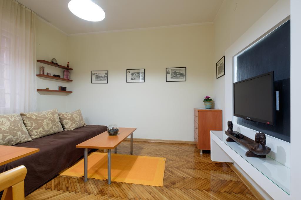 בלגרד M&M Downtown Apartment חדר תמונה